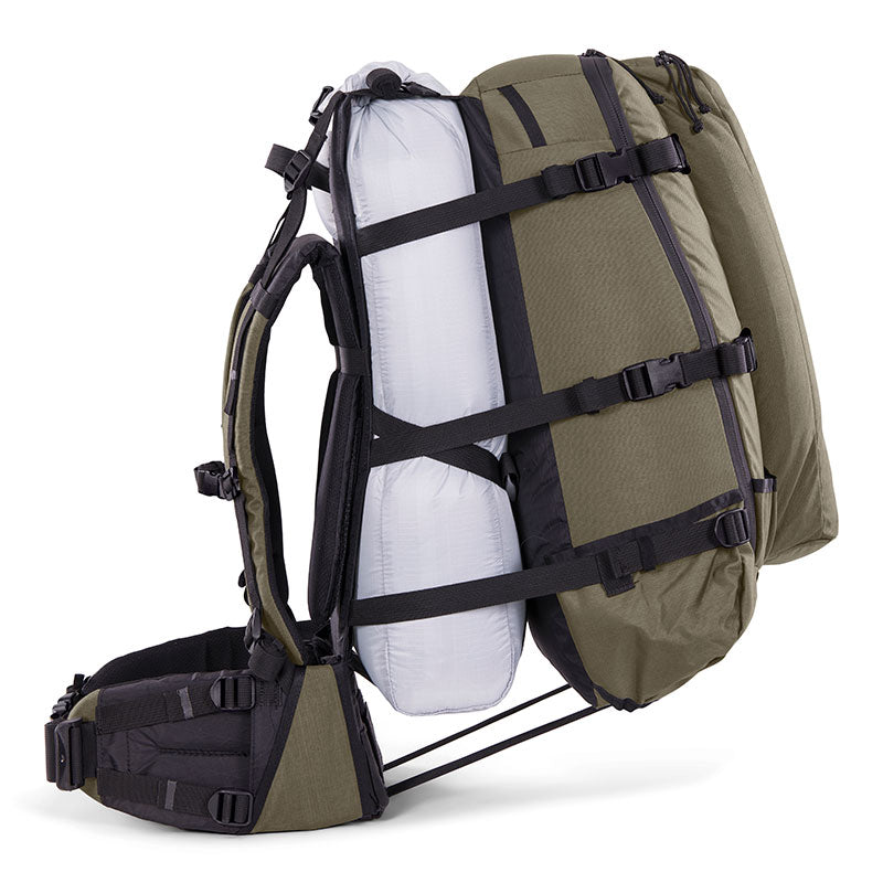 Stone Glacier Approach 2800, Ranger colour, expandable load-shelf in use