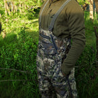 SKRE Hardscrabble Bibs, Summit, bib front and chest pocket detail