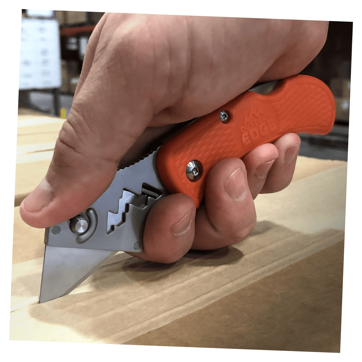 Outdoor Edge B.O.A (Box Opening Assistant)-Folding Utility Knife, view 3