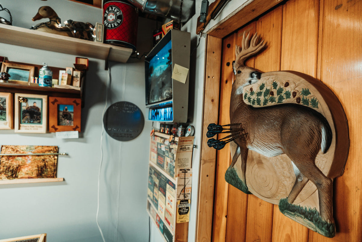 Rinehart Whitetail Game Room Dartboard, view 3