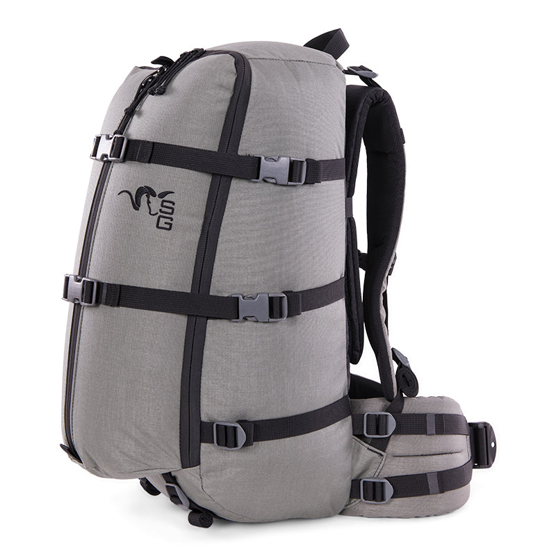 Stone Glacier KIOWA 3200, Foliage, front three-quarter view