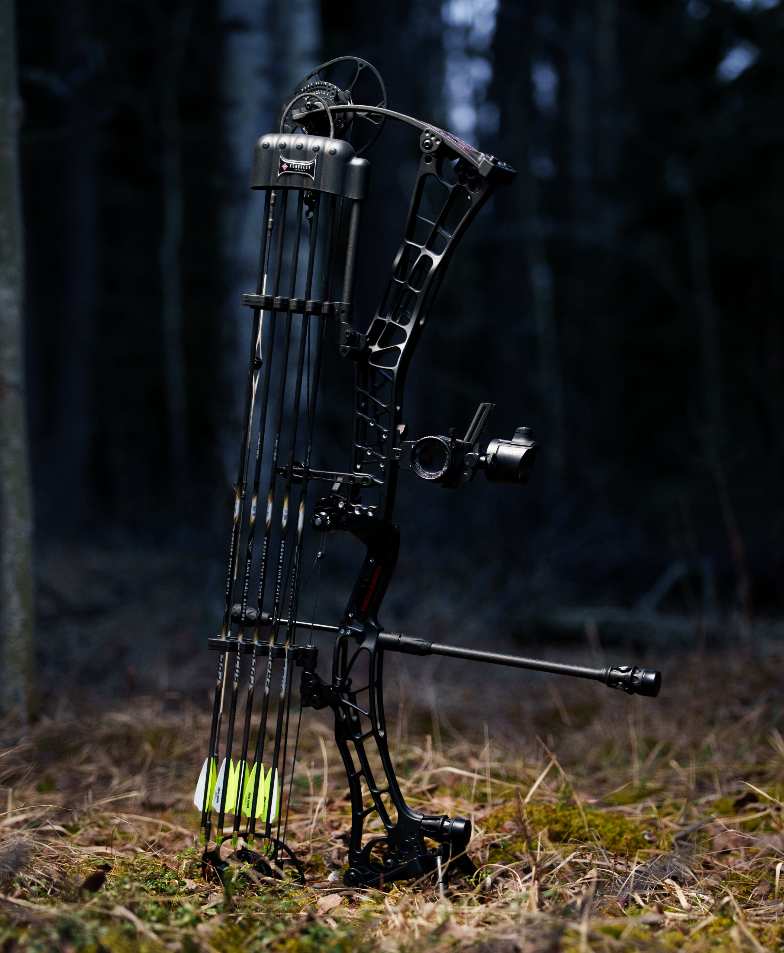 Conquest 2 Pieced Up Quiver, Matte Black, mounted on bow