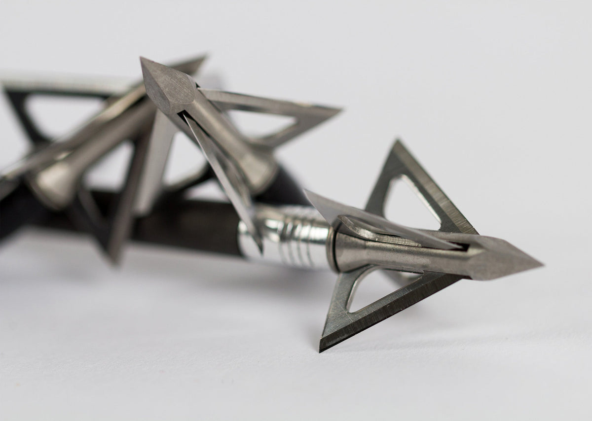 Slick Trick Pro Series Magnum stainless steel four-blade broadhead