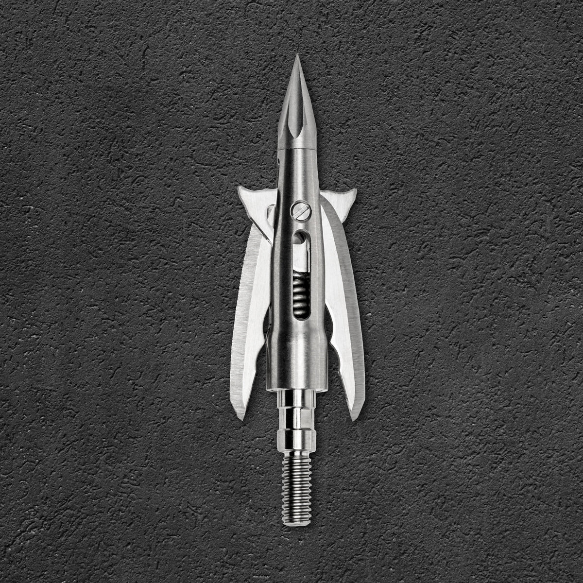 Beast 2.0in 150g Stainless Steel Broadhead, blades closed in flight position