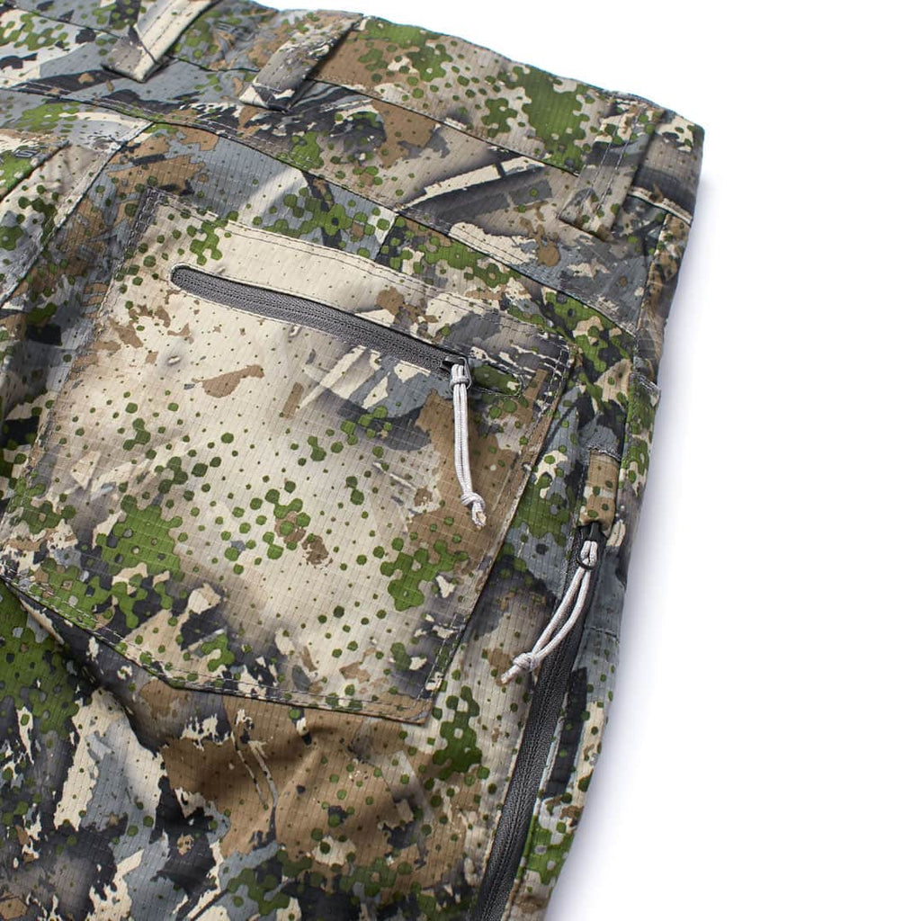 SKRE Uinta Early Season Pant, Summit - zippered rear cargo pocket detail