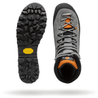 Crispi Lapponia III grey boot Vibram Megagrip outsole tread and top-down view of the upper