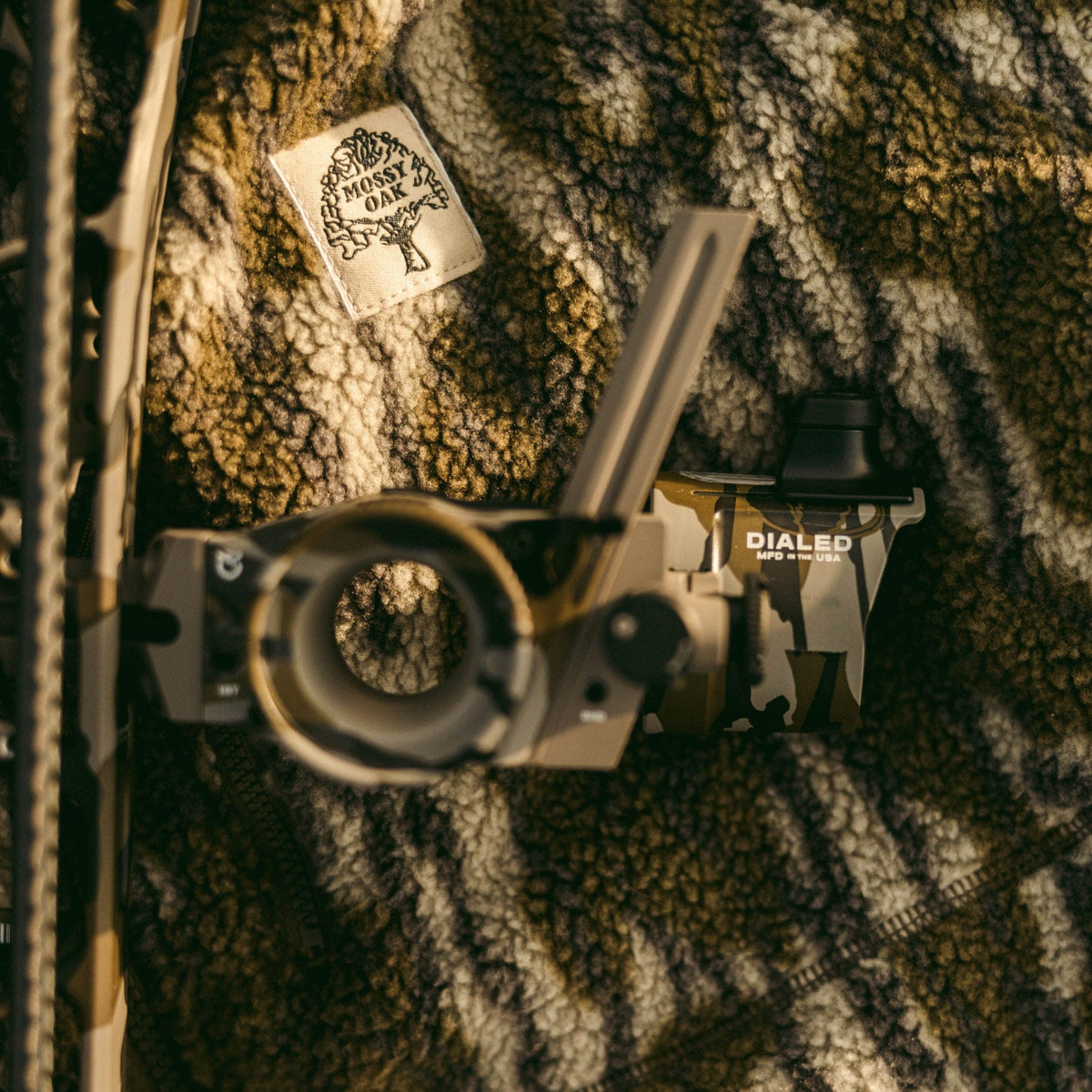 Dialed Archery V-Series MAG - Mossy Oak Bottomland